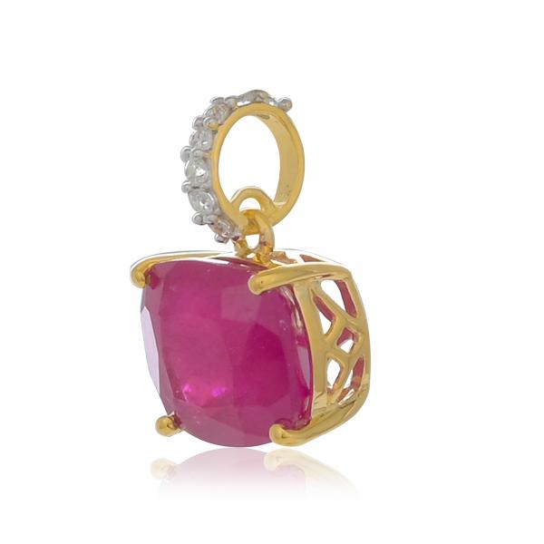 Pendentif en or 18 carats, Rubis et Diamants BeauReal